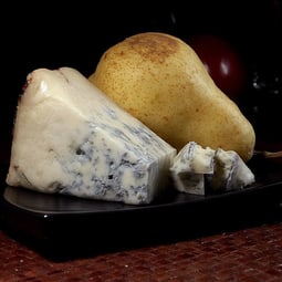 Gorgonzola mit Birnen oder Trauben - eine Harmonie. 