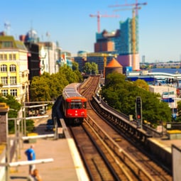 Erleben Sie die Länder, Städte und Eisenbahnen im Miniatur Wunderland Hamburg