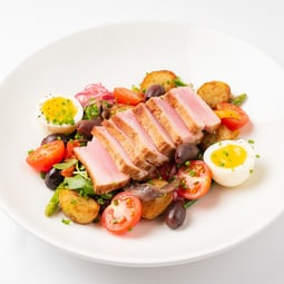 Salade Niçoise, eine ausgewogene Mahlzeit