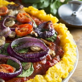 Leckere Pizza aus Polenta