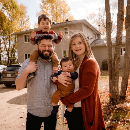 lächelnde Familie
