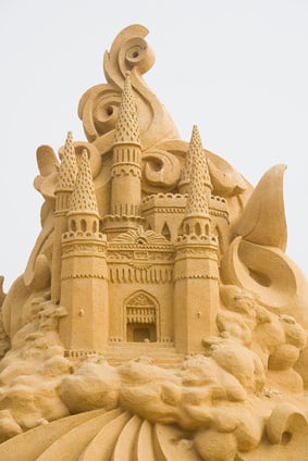Sandbauten: Faszinierende, aber vergängliche Kunstwerke. 